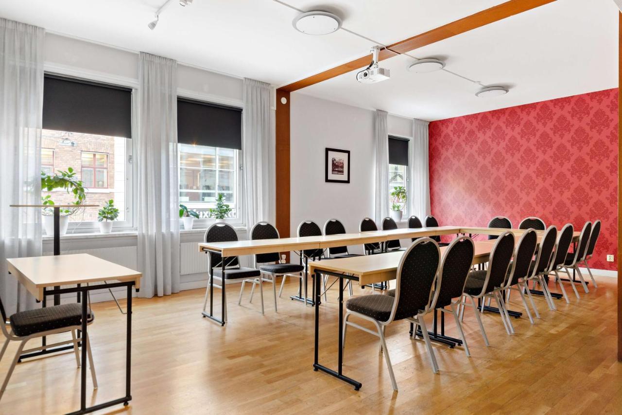 Best Western Plaza Hotel Eskilstuna Bagian luar foto