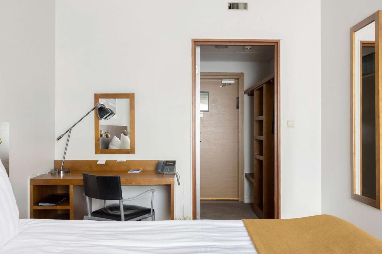 Best Western Plaza Hotel Eskilstuna Bagian luar foto